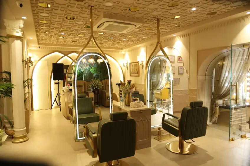Avant-Garde Arched Styling Bays