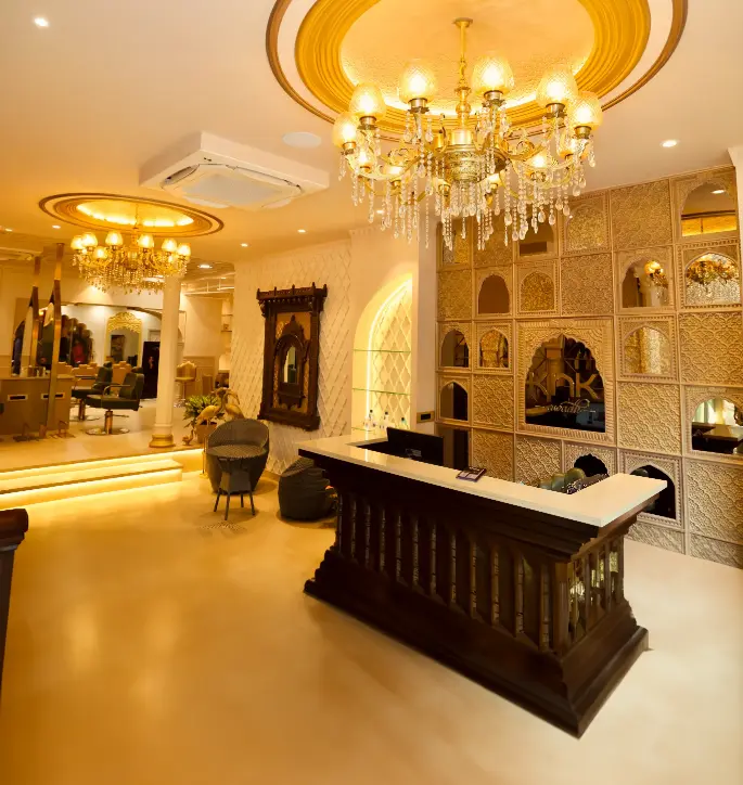 Regal Jaali Wall & Chandelier Atrium